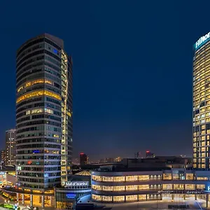 Отель Hilton Mall Of