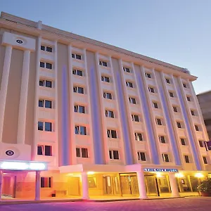 4* فندق سيتي